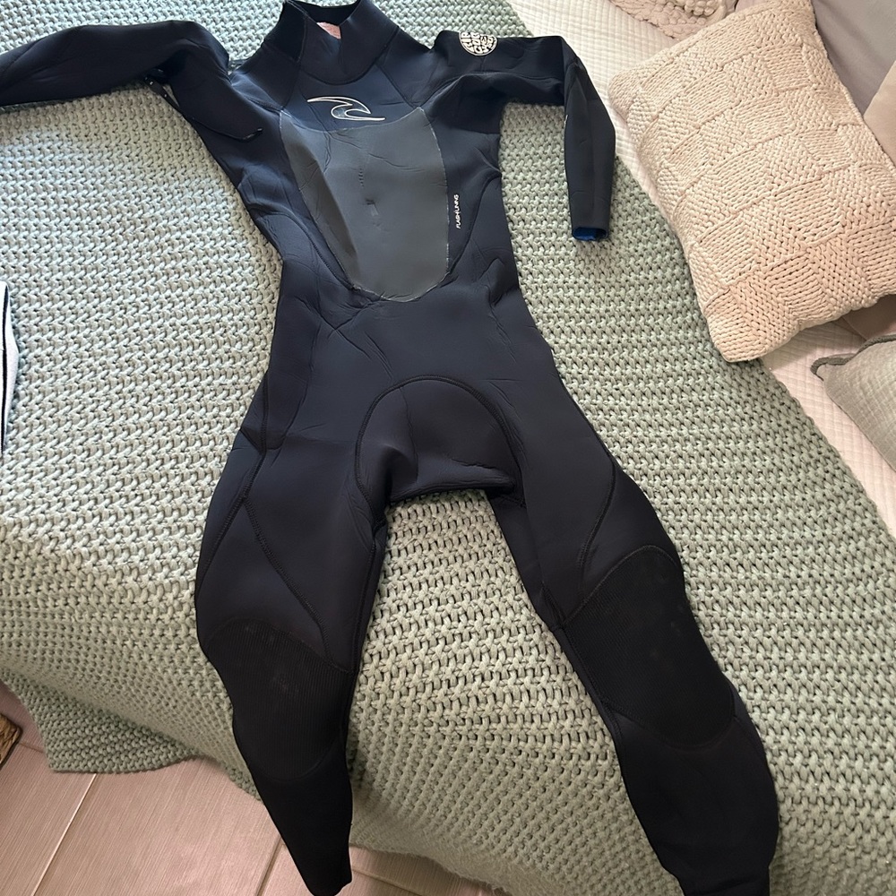 Ripcurl wetsuit 3/2mm XS